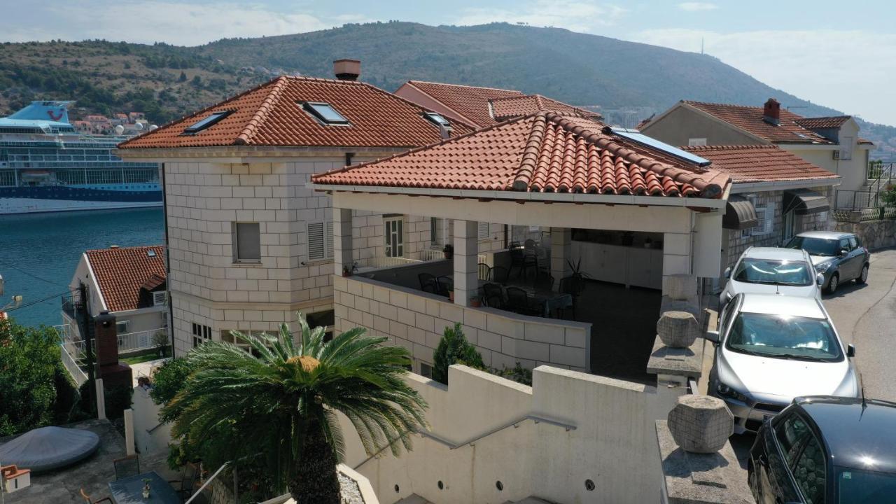 Sirena Guest house