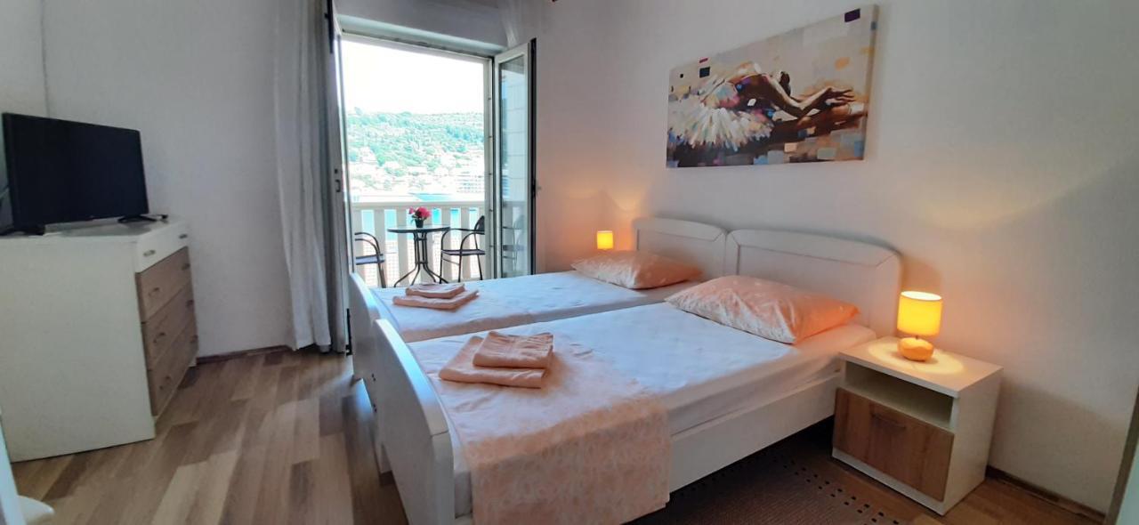 Guest house Sirena 3*