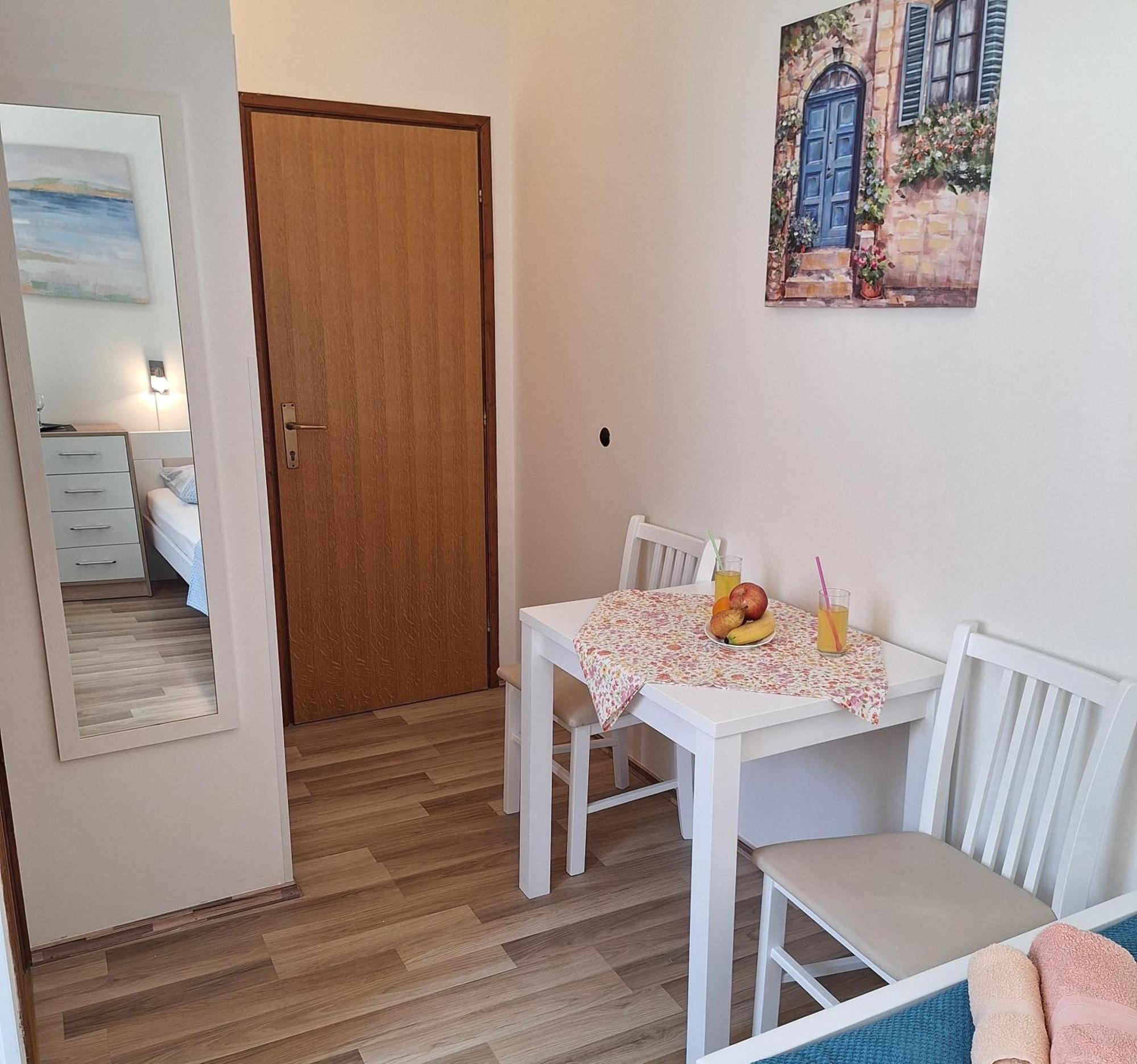 Sirena Pensionat 3*